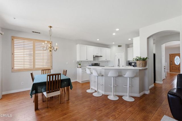 100 Ford Avenue, Ventura, CA 93003