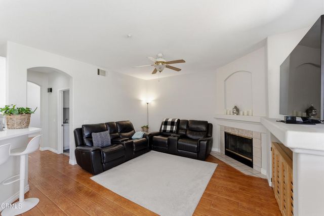 100 Ford Avenue, Ventura, CA 93003