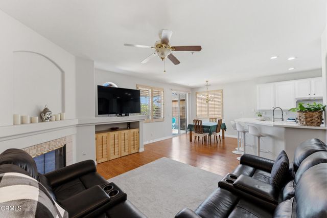 100 Ford Avenue, Ventura, CA 93003