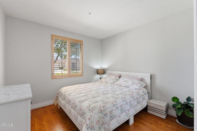 100 Ford Avenue, Ventura, CA 93003