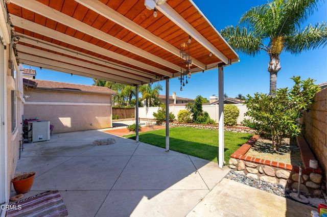 100 Ford Avenue, Ventura, CA 93003