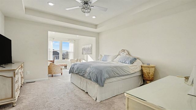 5512 E Spaniel Drive, Ann Arbor, MI 48108