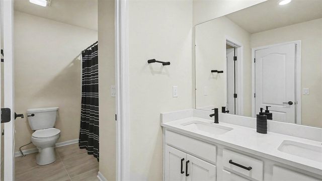 5512 E Spaniel Drive, Ann Arbor, MI 48108