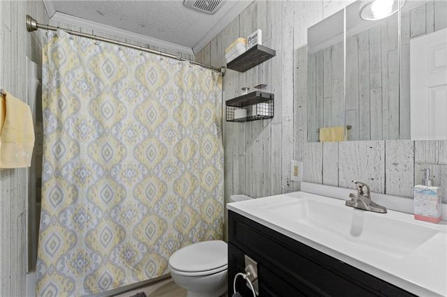 130 N 80th Terrace, Kansas City, KS 66111
