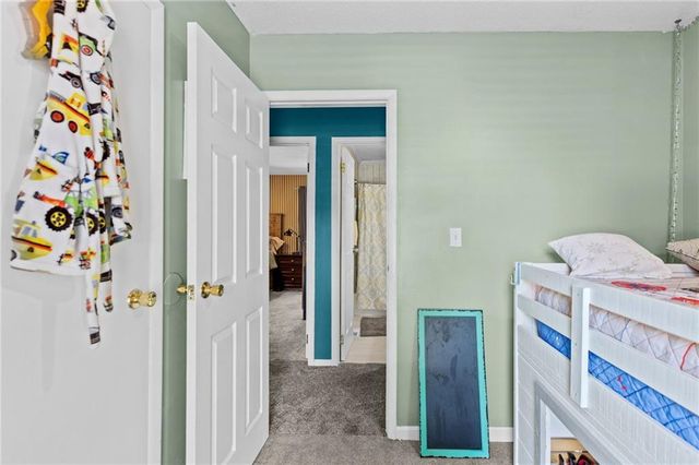 130 N 80th Terrace, Kansas City, KS 66111