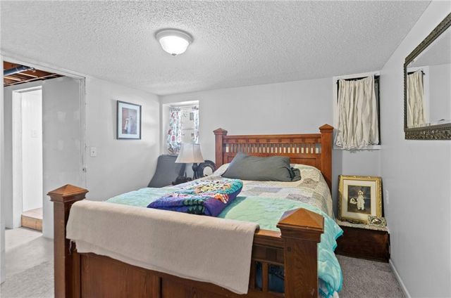 130 N 80th Terrace, Kansas City, KS 66111
