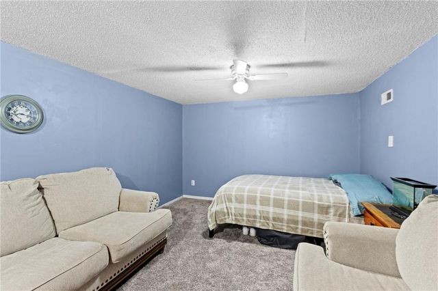 130 N 80th Terrace, Kansas City, KS 66111