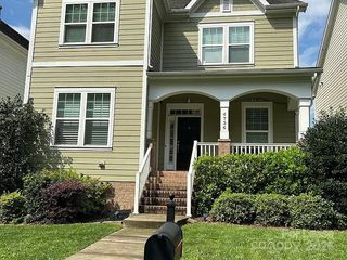 4736 Water Oak Road, Charlotte, NC 28211