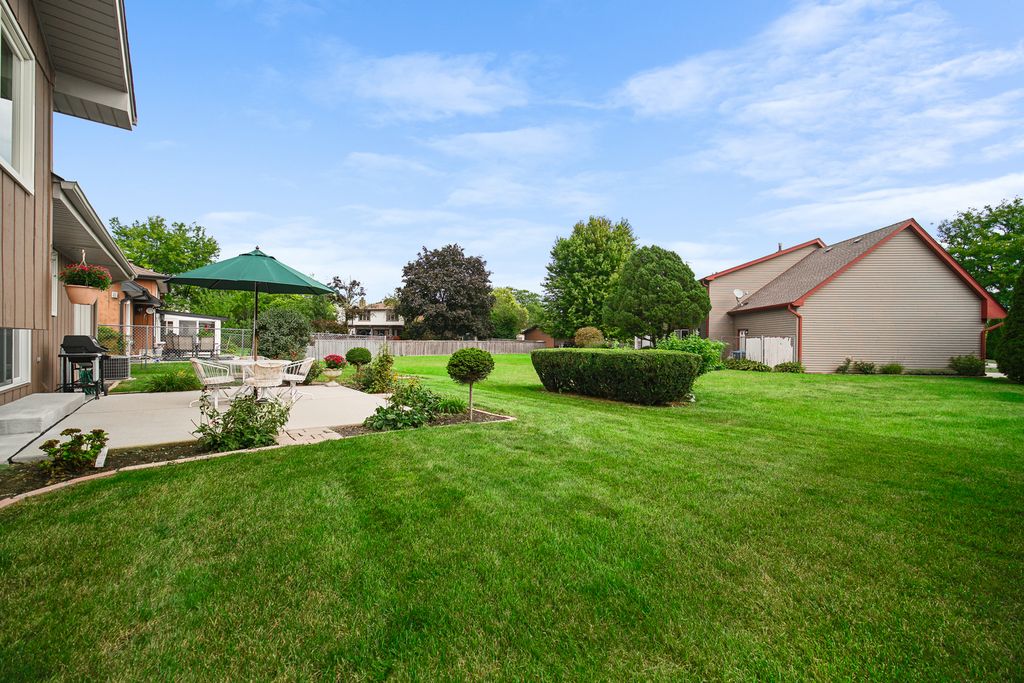 1105 N Itasca Road, Addison, IL 60101 — photo 3