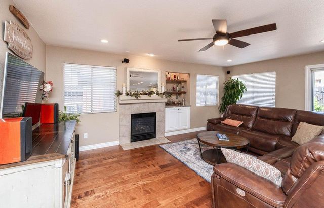 3076 Sherman Isl Rd, West Sacramento, CA 95691