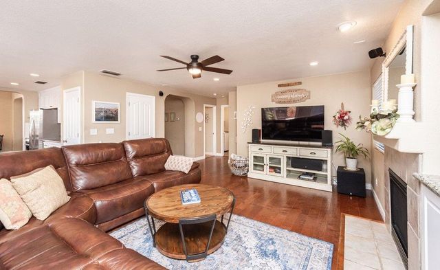 3076 Sherman Isl Rd, West Sacramento, CA 95691