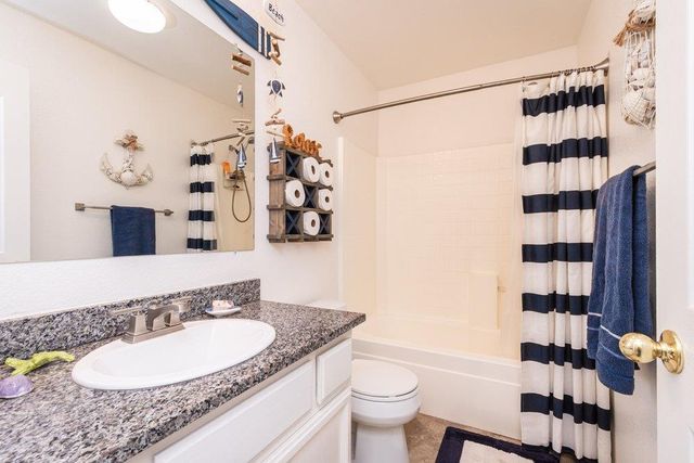 3076 Sherman Isl Rd, West Sacramento, CA 95691