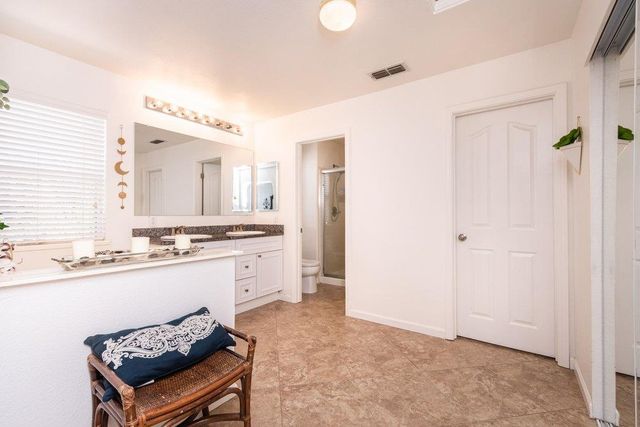 3076 Sherman Isl Rd, West Sacramento, CA 95691