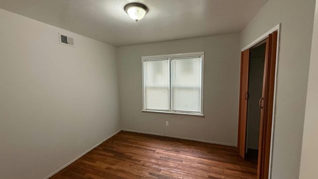 16172 Fenton Street, Detroit, MI 48219