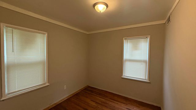 16172 Fenton Street, Detroit, MI 48219