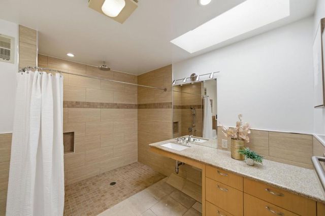 902 Virgo Lane, Foster City, CA 94404