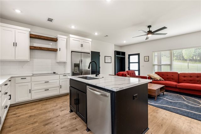 4 Sable Lane, Bella Vista, AR 72715