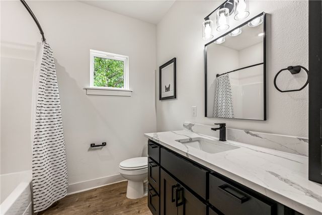 4 Sable Lane, Bella Vista, AR 72715
