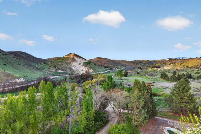 7777 N Pierce Park Rd., Boise, ID 83714