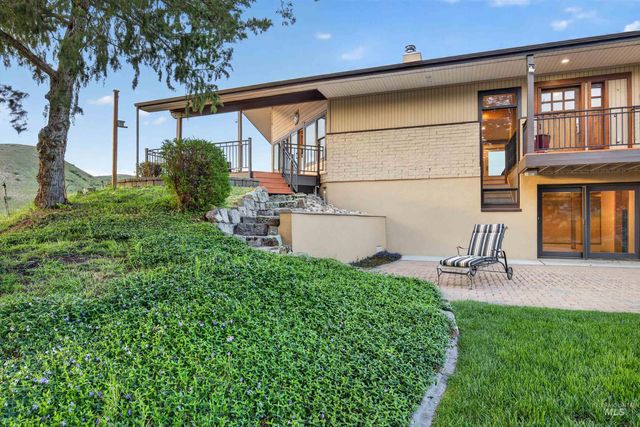 7777 N Pierce Park Rd., Boise, ID 83714