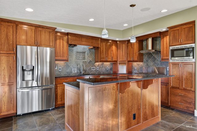 7777 N Pierce Park Rd., Boise, ID 83714