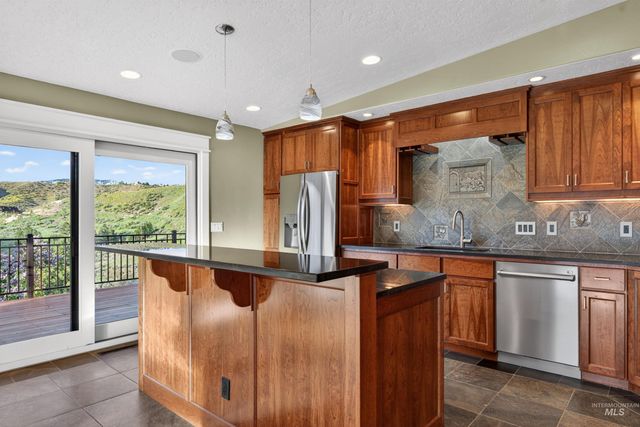 7777 N Pierce Park Rd., Boise, ID 83714