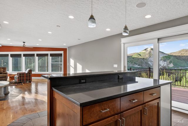 7777 N Pierce Park Rd., Boise, ID 83714