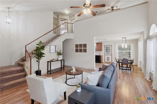 578 Briggs Dr, New Braunfels, TX 78130