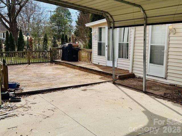 602 E Lee Avenue, Bessemer City, NC 28016