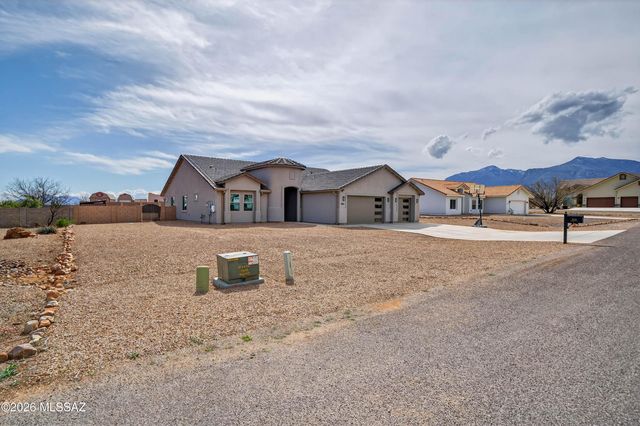 5556 E Wisteria Court, Sierra Vista, AZ 85650