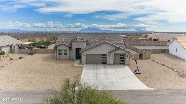 5556 E Wisteria Court, Sierra Vista, AZ 85650