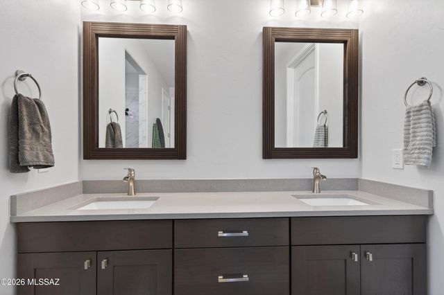 5556 E Wisteria Court, Sierra Vista, AZ 85650