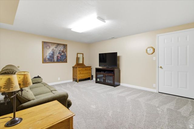 395 E 300 S, Gunnison, UT 84634