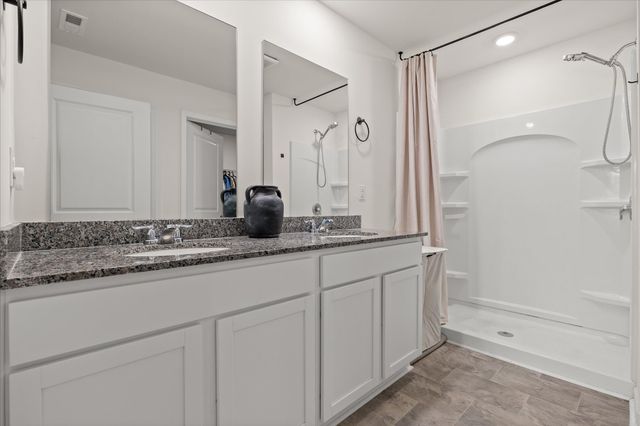 260 Quarter Street, Rossville, GA 30741