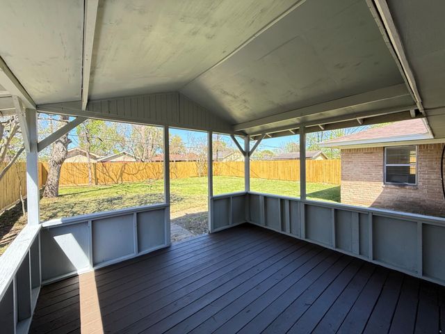 2702 Areba Street, Houston, TX 77091