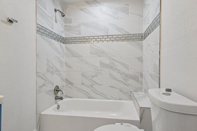 3035 Townsend Drive, Dallas, TX 75229