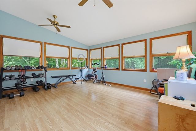60 Forest View Dr, Millville, MA 01529
