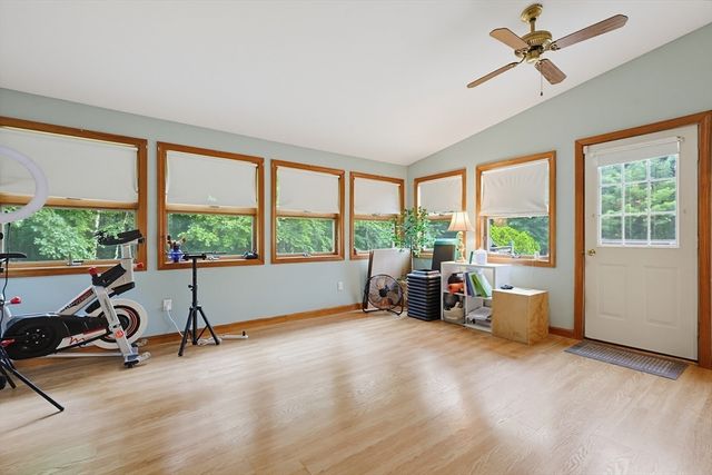 60 Forest View Dr, Millville, MA 01529