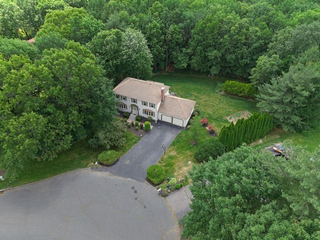 60 Forest View Dr, Millville, MA 01529