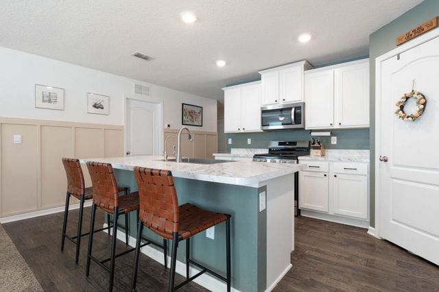 253 Jarama Cir, St Augustine, FL 32084