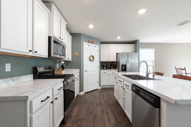 253 Jarama Cir, St Augustine, FL 32084