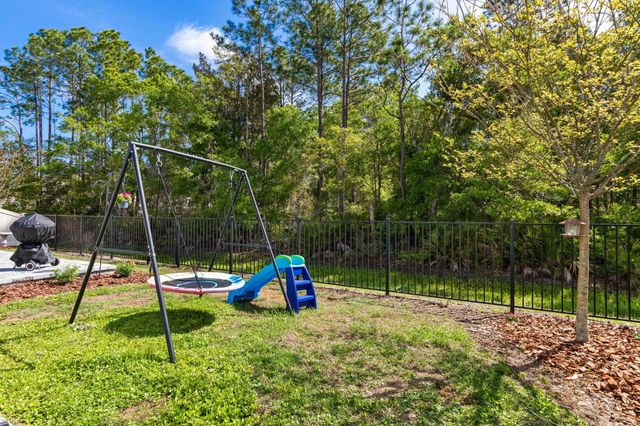 253 Jarama Cir, St Augustine, FL 32084