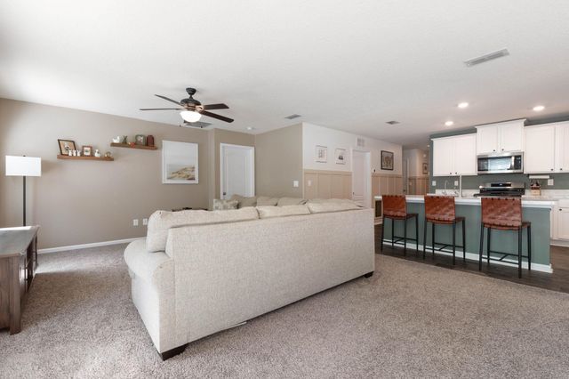 253 Jarama Cir, St Augustine, FL 32084