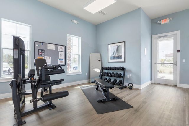 253 Jarama Cir, St Augustine, FL 32084