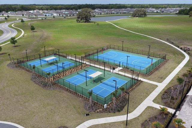 253 Jarama Cir, St Augustine, FL 32084