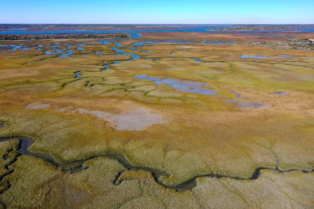 253 Jarama Cir, St Augustine, FL 32084