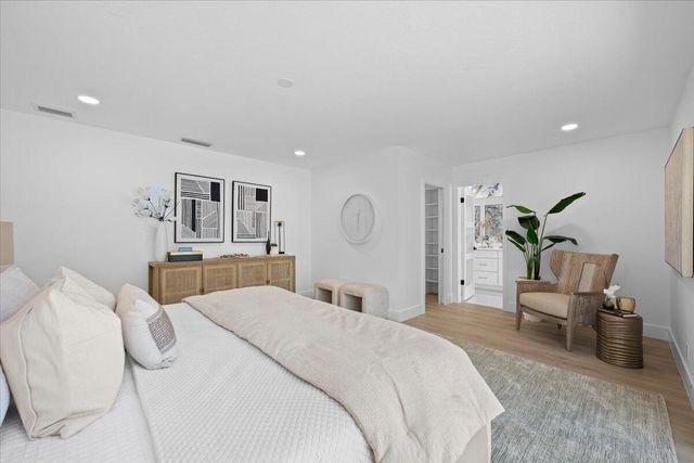 17068 Traverse Circle, Jupiter, FL 33477