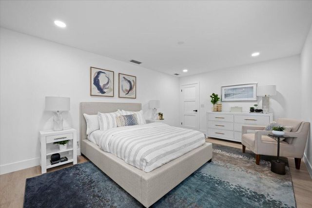 17068 Traverse Circle, Jupiter, FL 33477