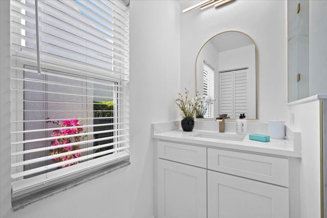 17068 Traverse Circle, Jupiter, FL 33477