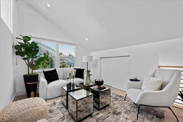 17068 Traverse Circle, Jupiter, FL 33477